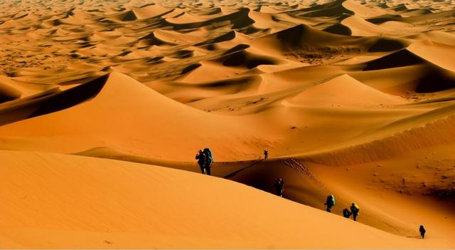 不虚此行——徒步“腾格里沙漠”